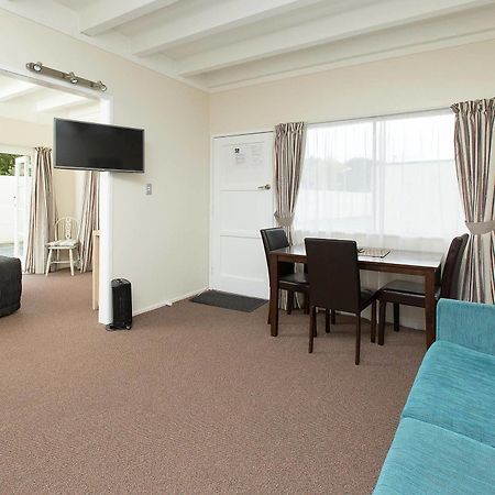 Marina Court Motel & Apartments ファンガレー エクステリア 写真