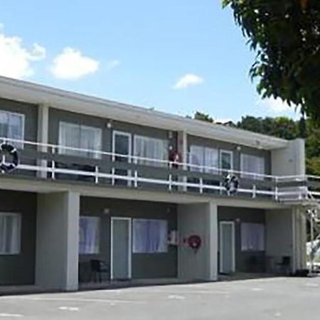 Marina Court Motel & Apartments ファンガレー エクステリア 写真