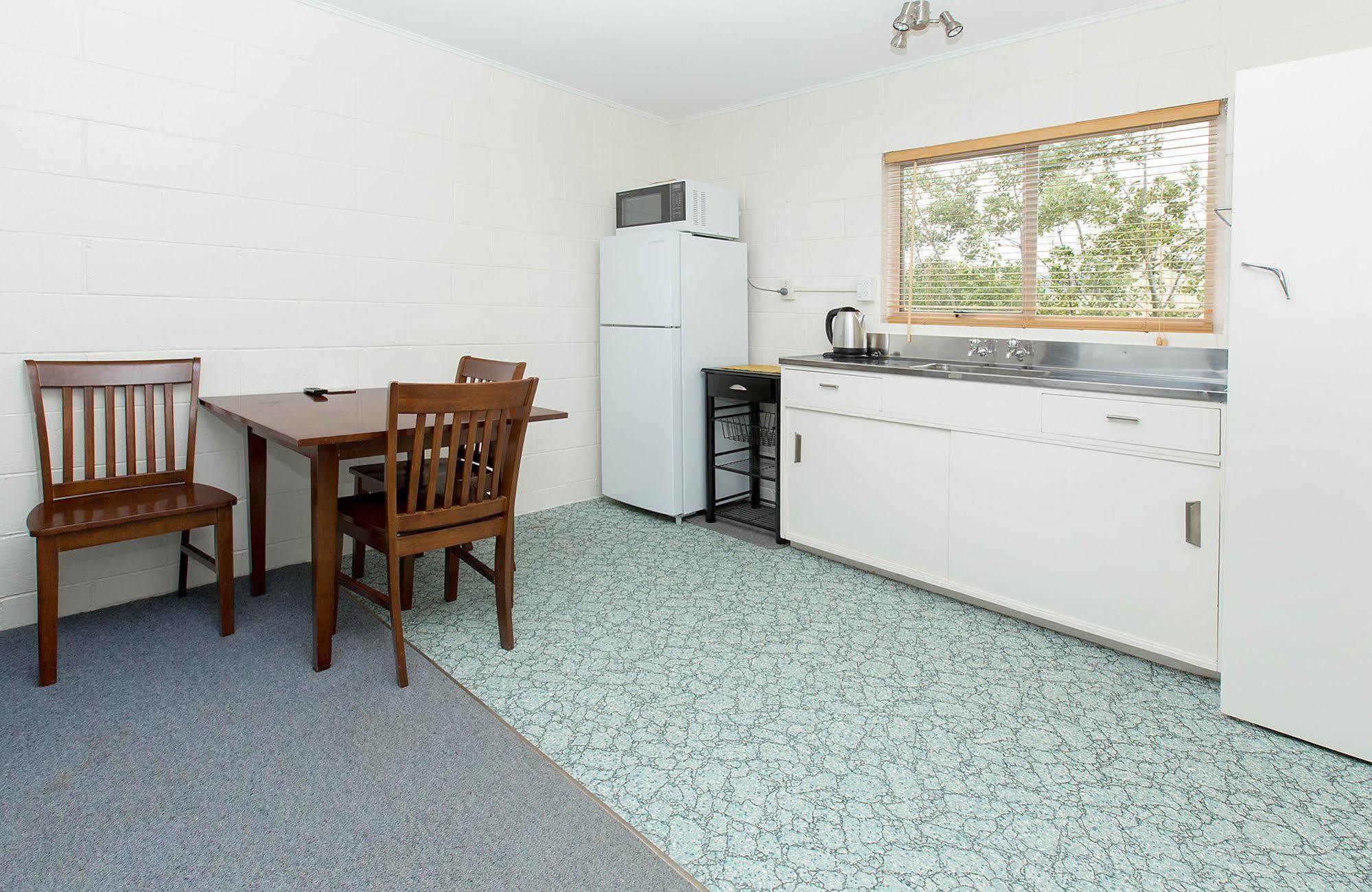 Marina Court Motel & Apartments ファンガレー エクステリア 写真